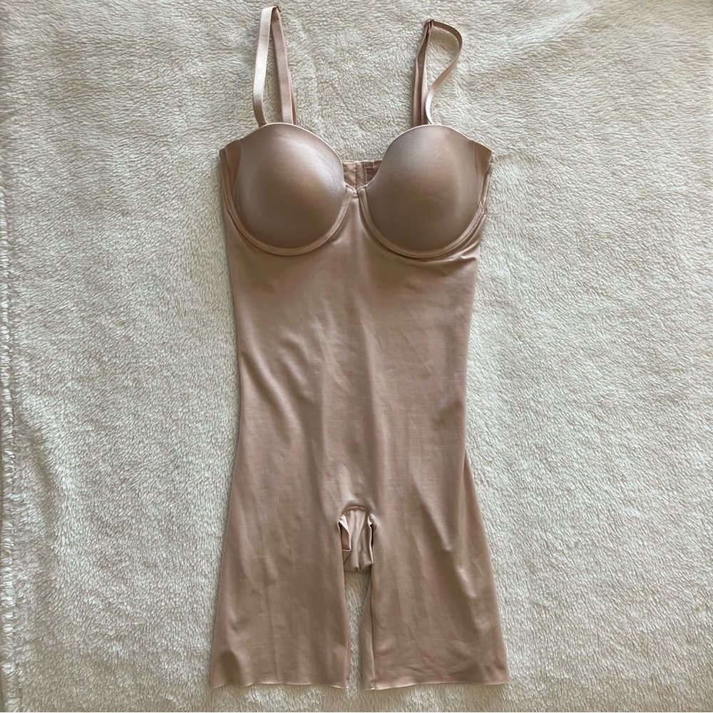 SPANX Nude Underwire Mid-Thigh Shaping Bodysuit